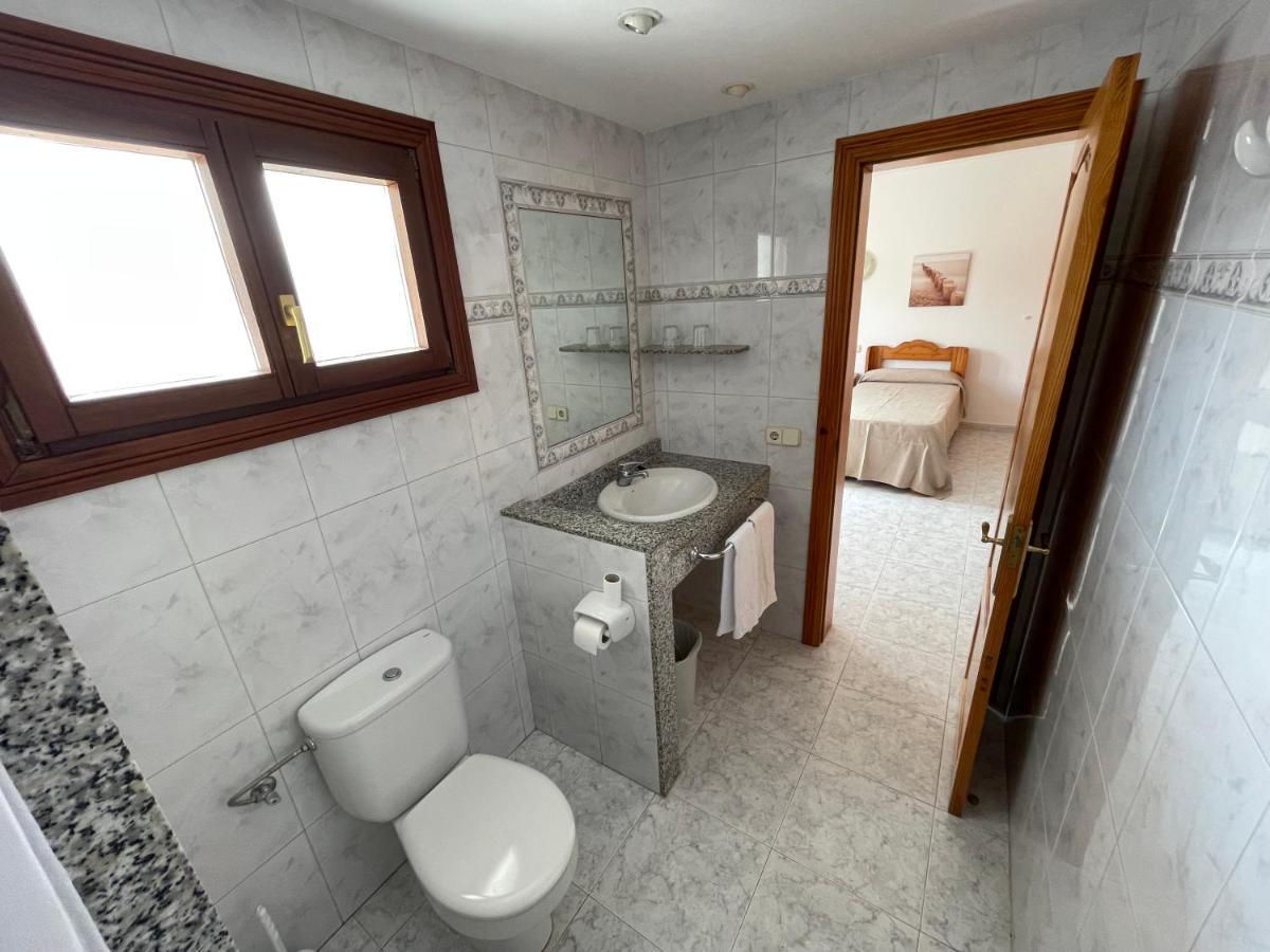 Hostal Can Gallu كالا راتخاذا المظهر الخارجي الصورة